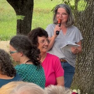 Mit-Organisatorin Sigrid Dürr aus Leuzendorf bewirtschaftet mit ihren Mann in Schrozberg-Leuzendorf einen Betrieb mit Ackerbau und Muttersauenhaltung.